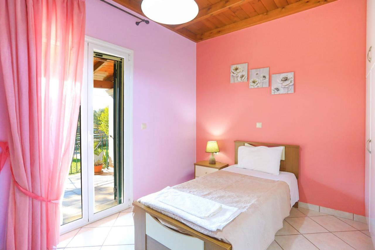 Villa Chrisdina Nymfai 외부 사진