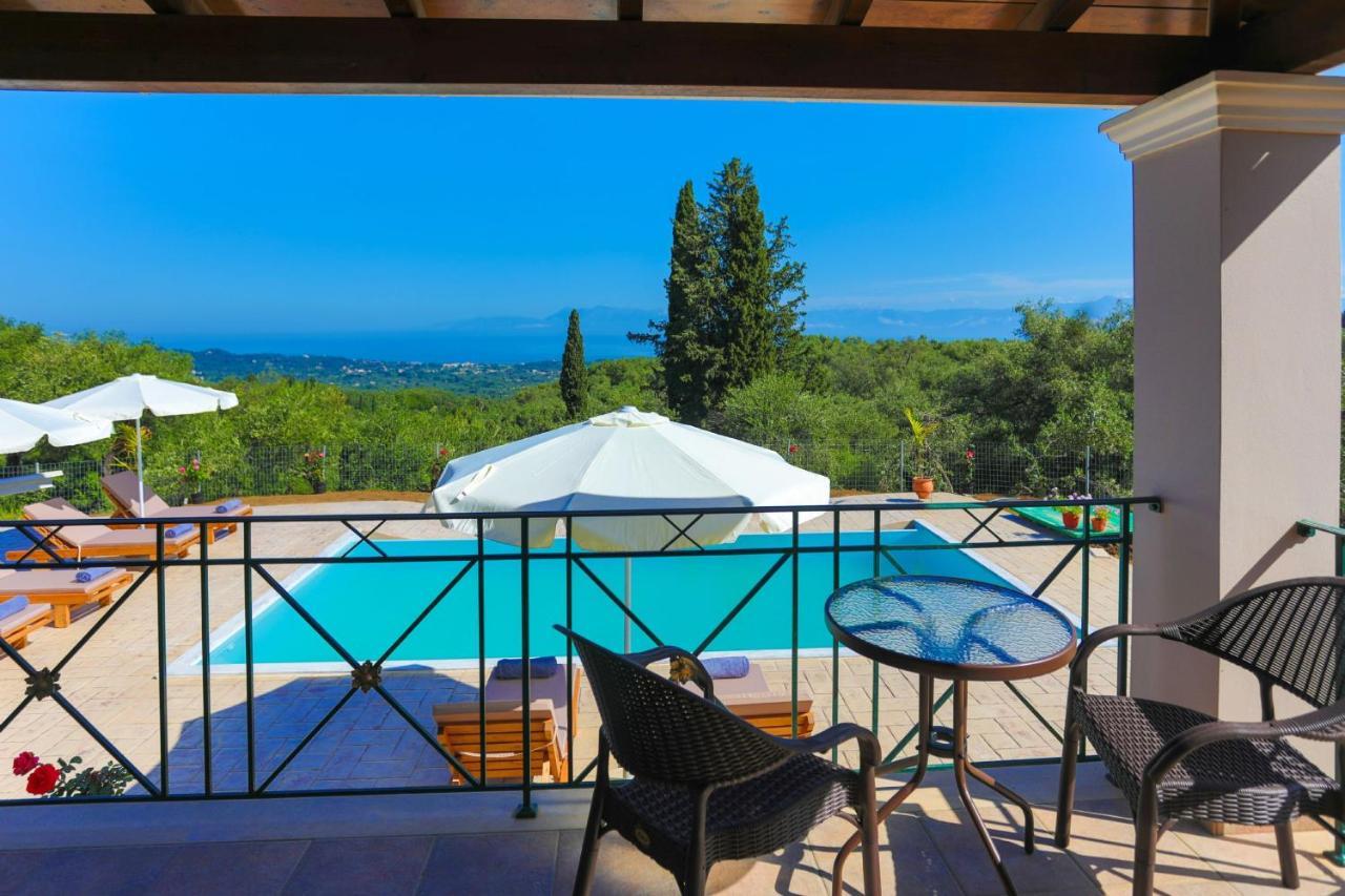 Villa Chrisdina Nymfai 외부 사진