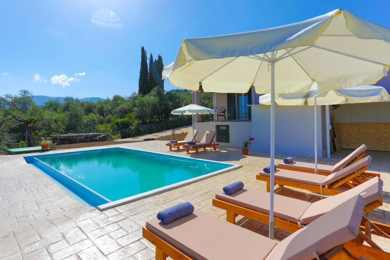 Villa Chrisdina Nymfai 외부 사진